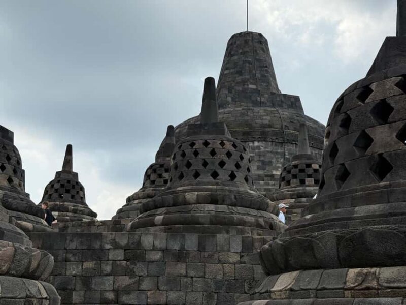 Yogyakarta:Borobudur Temple & Borubudur Village Cycling Tour - Transportation and Logistics