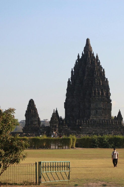 Yogyakarta:(EntranceTicketOnly)Borobudur&PrambananTempleTour - Key Points