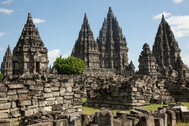 Yogyakarta:(EntranceTicketOnly)Borobudur&PrambananTempleTour - Highlights of Prambanan