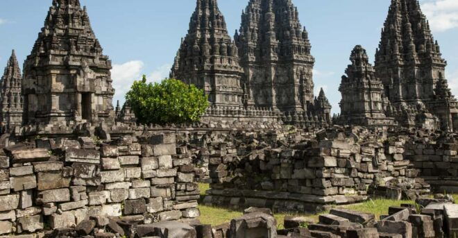 Yogyakarta:(EntranceTicketOnly)Borobudur&PrambananTempleTour - Custom Itinerary Options
