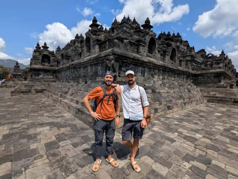 Yogyakarta:Sunrise at Borobudur,Prambanan &Merapi lava tour - FAQs