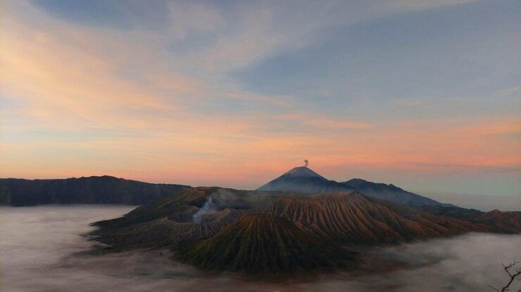 Yogyakarta:Yogyakarta Bromo Sunrise Ijen Blue Fire Land Tour - Detailed Itinerary