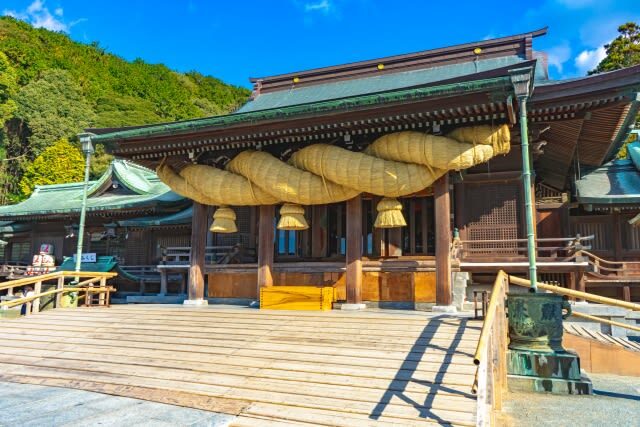 YokaBus Nanzoin Bronze Buddha, Itoshima Totoro Forest, Futamigaura - Who should book this Fukuoka day trip?