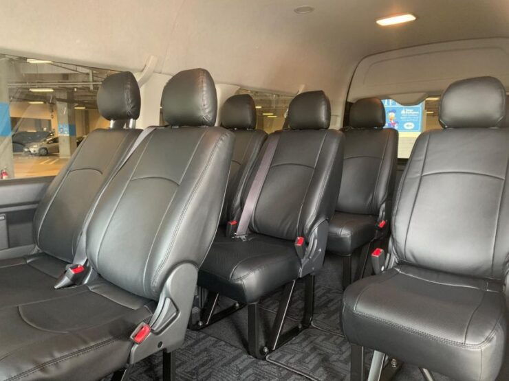 Yokohama City: Transfer From/To Tokyo/Hnd Airport - Driver and Pickup Service Details