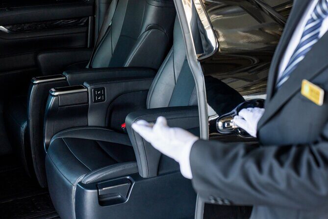 Yokohama Private Transfer: Tokyo City, Narita and Haneda Airport - The Experience in Detail