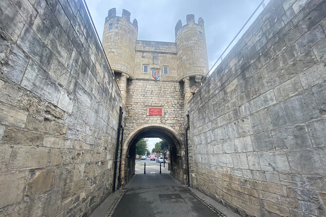 York City Medieval Walls Private Walking Tour - Meeting, Pickup, and End Point