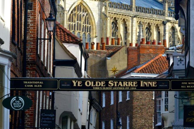 York: Private Guided Walking Tour - Inclusions and Important Information
