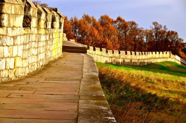 York: Private Guided Walking Tour - Location and Product Details