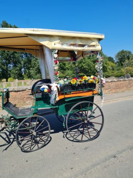 York: Private Horse-Drawn Carriage Ride and Afternoon Tea - Common Questions