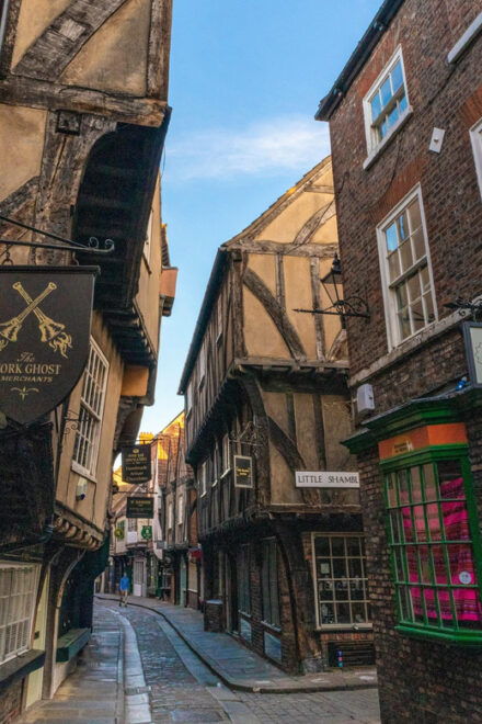 York: Self-Guided Walking Tour With Mobile App - Tour Features