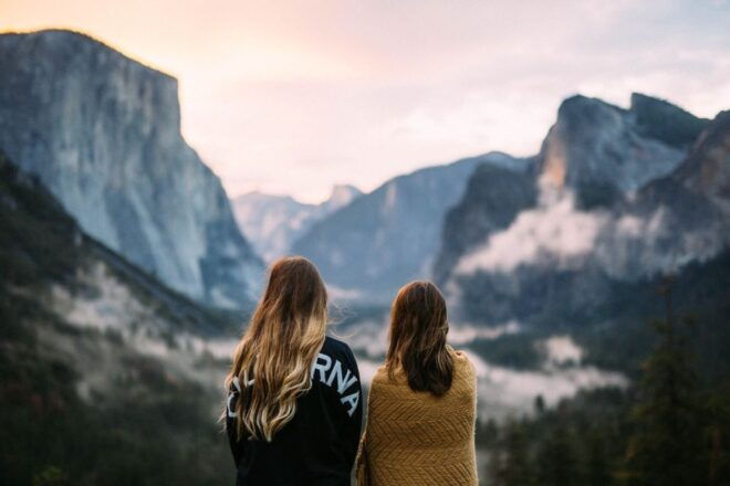 Yosemite Natl Park: Valley Lodge Semi-Guided 2-Day Tour - Full Description