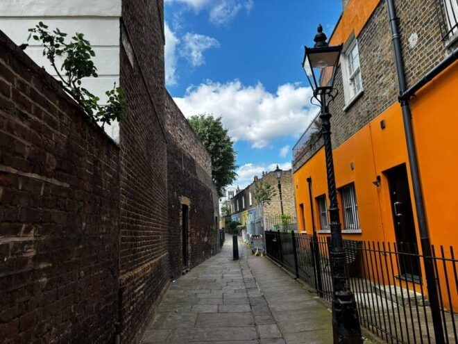 You Know I Love A London Tour - Taylor Swift Experience - Customer Reviews