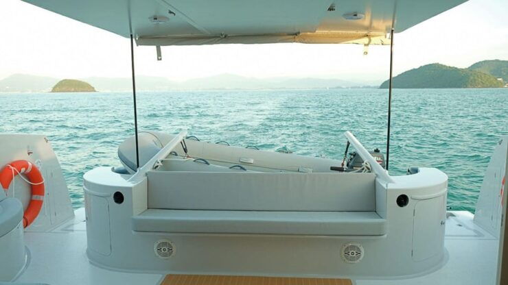 Your Adventure Awaits With Hot Chilli 38FT - Stealth - Booking Information