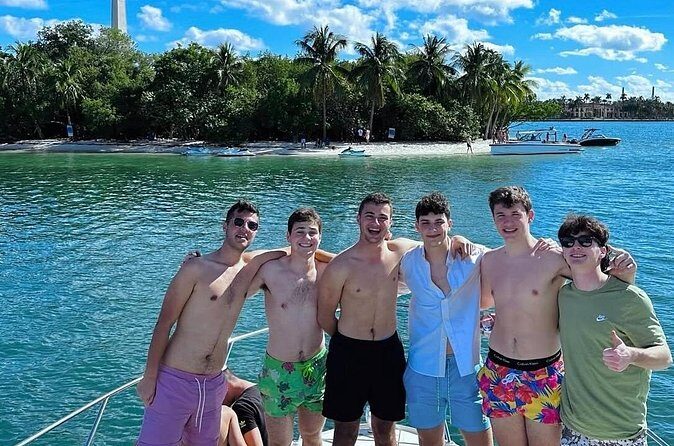 Your Miami Yacht Charter - FAQ