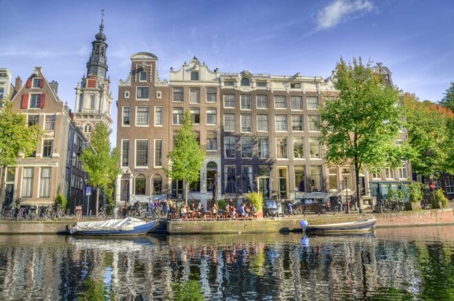 Your Own Amsterdam. Unexpected Treasures of the City - Exploring the Citys History