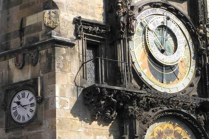 Your Own Guide for Old Town Highlights and Secrets Tour - Detailed Itinerary