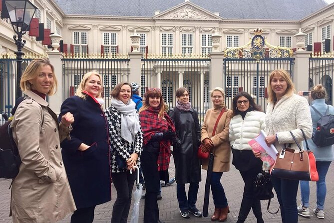 Your Own Hague. Behind The Scenes of The Royal City - Historical Gems of The Hague