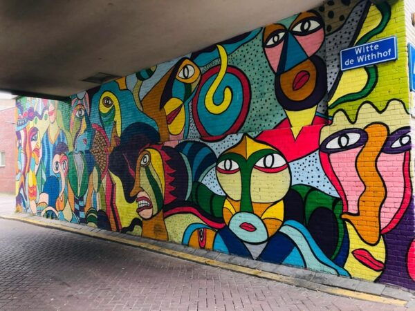 Your Own Holland. Tour of Rotterdams Street Art - Wrapping up With Coffee or Beer