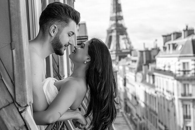 Your Private Photographer in Paris (-; - Camera and Lenses Provided