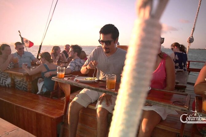 Your Romantic Dinner in Cancun, Includes National Open Bar and Live Music - Inclusions and Meeting/Pickup Details