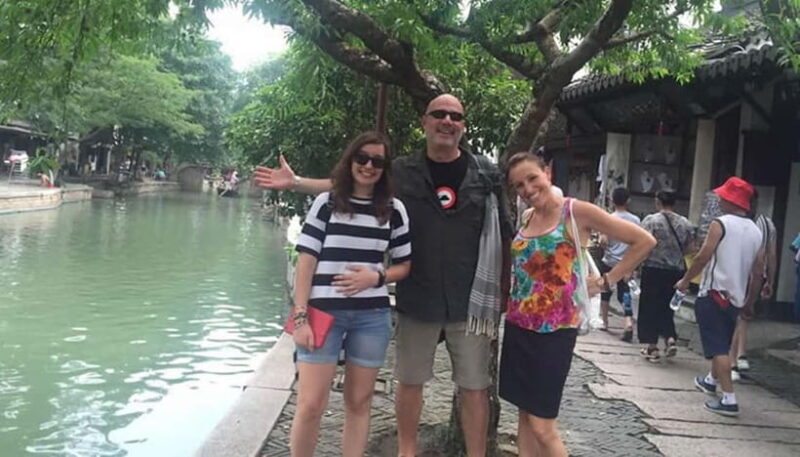 Yu Garden, Old Street, Bund & Zhujiajiao Water Town Bus Tour - Practical Considerations and Tips