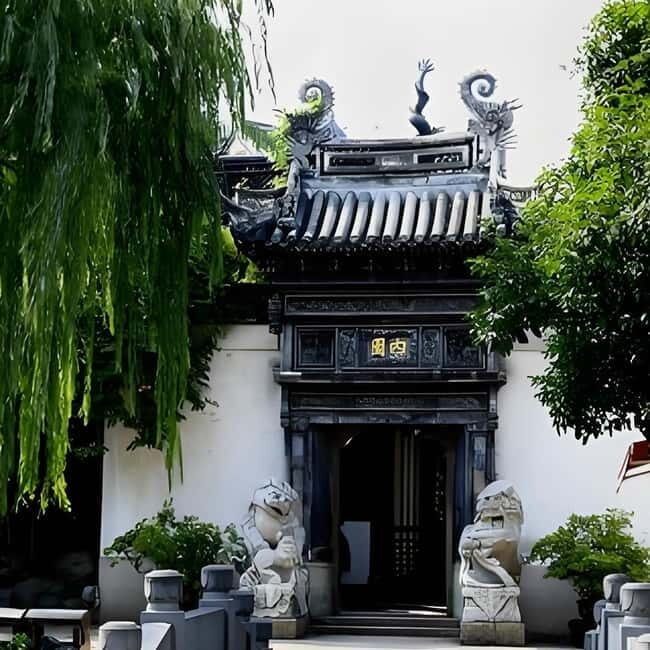 Yu Garden, Old Street, Bund & Zhujiajiao Water Town Bus Tour - Who Will Love This Tour?