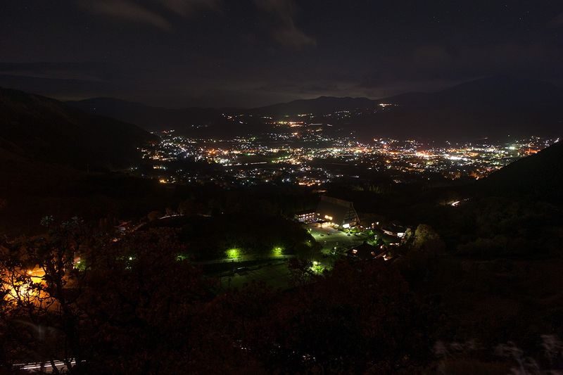 Yufuin Local Night View and Starlight Tour - A short ride to a different Yufuin