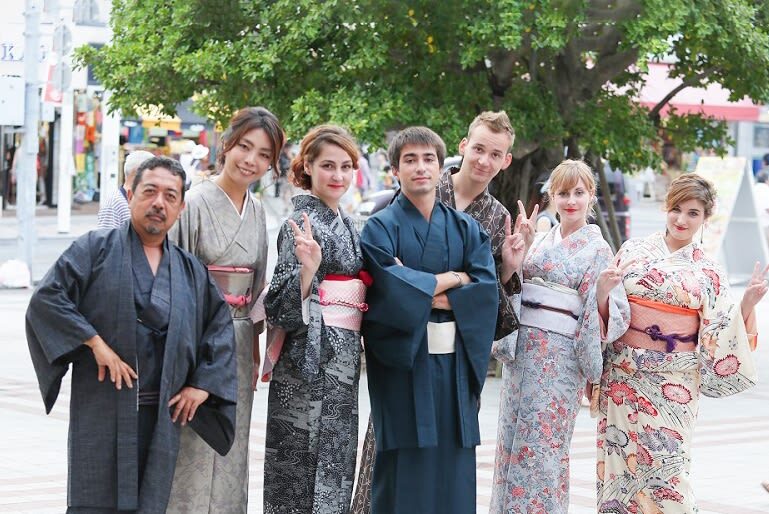 Yukata and Kimono Rental in Okinawa - Dressing up at Chura Sakura