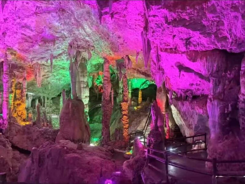 Yunnan: Jiuxiang Private Day Tour - Exploring the Cave Wonders