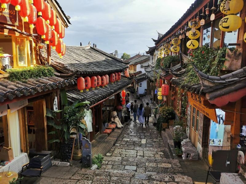 Yunnan Kunming & Dali & Lijiang 6-Day Tour (Includes Travel Photography + Aerial Photography Dual Experience) - Day 6: Kunming departure and a shopping stop