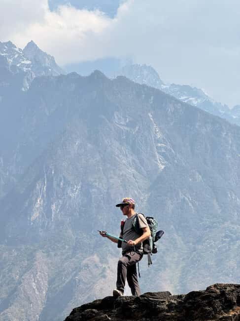 Yunnan: Private 2-Day Tiger Leaping Gorge Hiking Tour - In-Depth Review of the Experience
