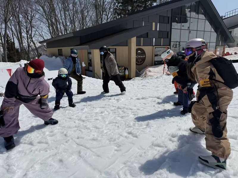 Yuzawa Ski Resort Naeba Kagura Iwahara Kandatsu Maiko Ishiuchi Maruyama Chinese and English Ski Instructor Courses - When the six-hour course makes sense