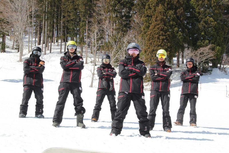 Yuzawa Ski Resorts Chinese & English Ski/Snowboard Private Lesson - Choosing a resort that fits your first day