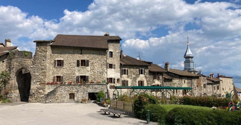 Yvoire Medieval Village : Walking Guided Tour - Good To Know