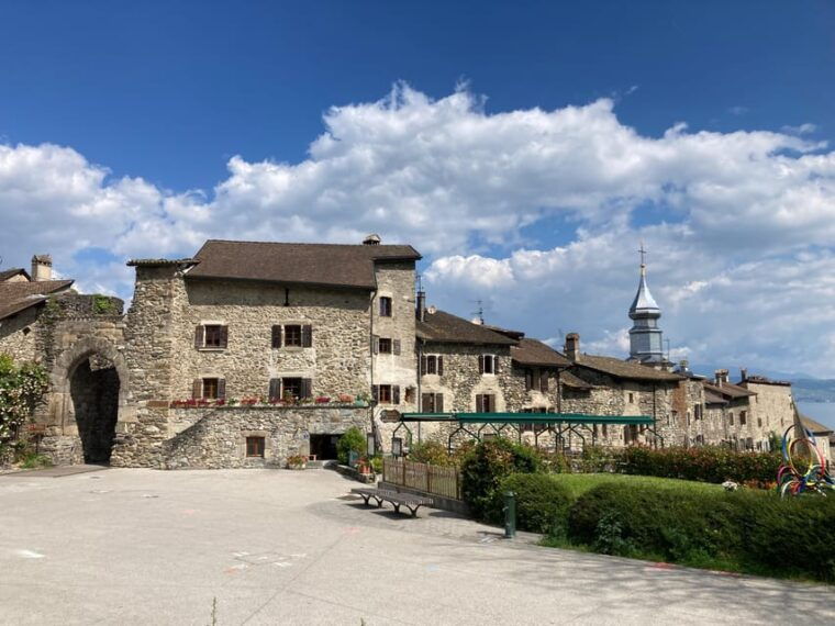 Yvoire Medieval Village : Walking Guided Tour - Exploring the Fishing Port and Marina
