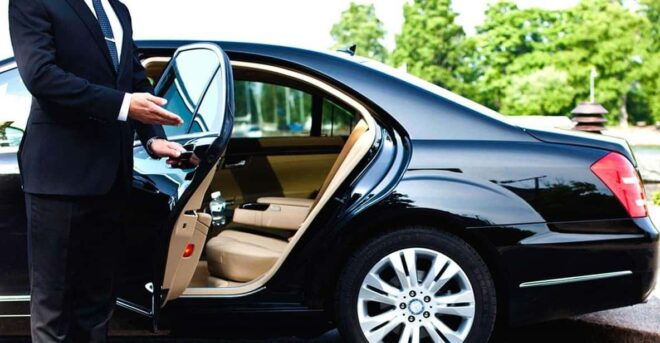 YVR Airport: Private Airport Transfer To/From Vancouver - Pickup and Drop-off