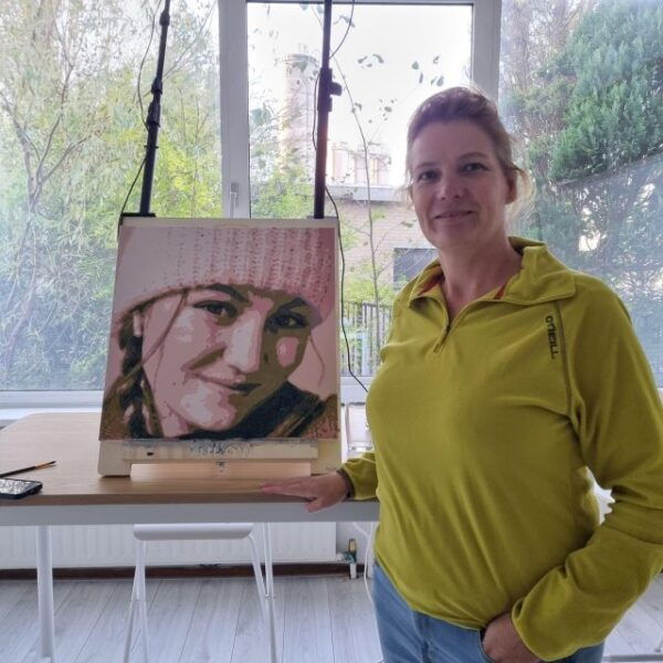 Zaandam: Paint a Perfect Portrait Workshop - Things to Do in Amsterdam