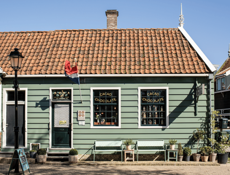 Zaandijk: Chocolate Walkabout Tour & Chocolate Tasting - Good To Know