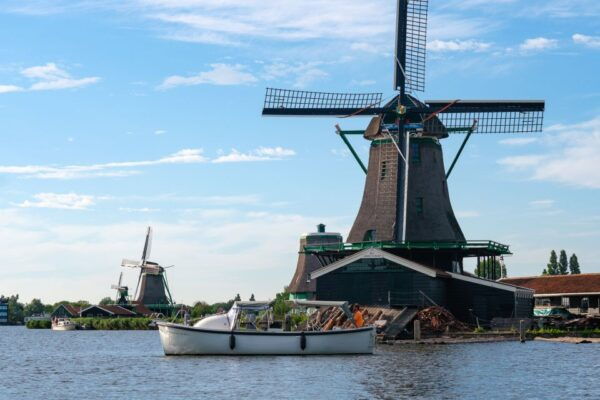 Zaanse Schans: 60-Minute Private Luxury Cruise - The Sum Up