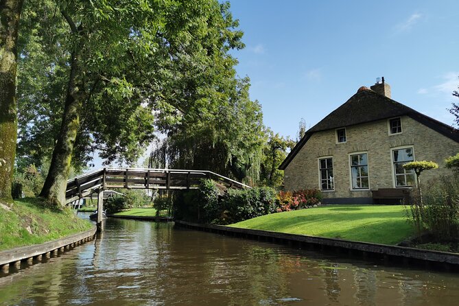 Zaanse Schans and Giethoorn Small-Group Tour With Hotel Pick up - Tips for a Great Experience