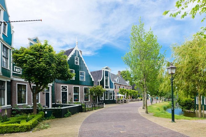 Zaanse Schans, Edam, Volendam and Marken Tour - Cultural Experiences and Interactions