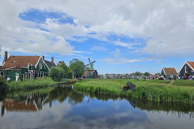 Zaanse Schans & Volendam Small-Group Tour From Amsterdam (7 Pax) - Directions and Booking