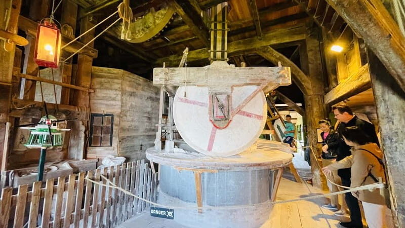 Zaanse Schans, Windmill house, Volendam,Marken Private Tour - Frequently Asked Questions