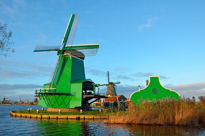 Zaanse Schans Windmills and Volendam from Amsterdam, Live Guided - A Closer Look at the Itinerary