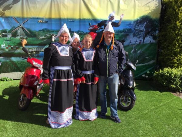 Zaanse Schans: Windmills, Clogs & Cheese by Electric Scooter - Frequently Asked Questions