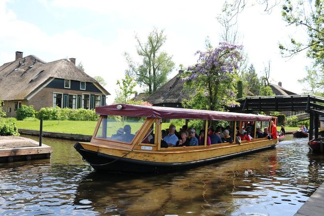 Zaanse Schans Windmills-Volendam-Giethoorn Private Tour Private Guide 1 Day - Itinerary Highlights