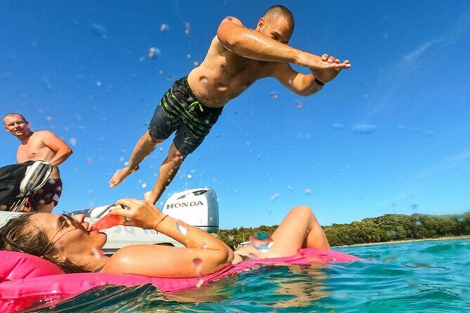 Zadar 3-Islands Tour: Snorkeling, Beach & Sightseeing - 4,5hr - FAQs