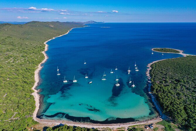 Zadar: 4-Islands Escape & Hidden Shipwreck with Lunch - Authentic Experiences and Hidden Gems