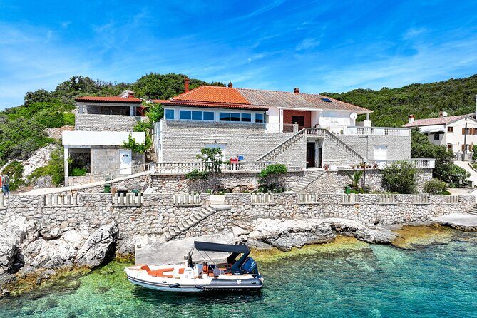 Zadar: 4-Islands Escape & Hidden Shipwreck with Lunch - The Sum Up