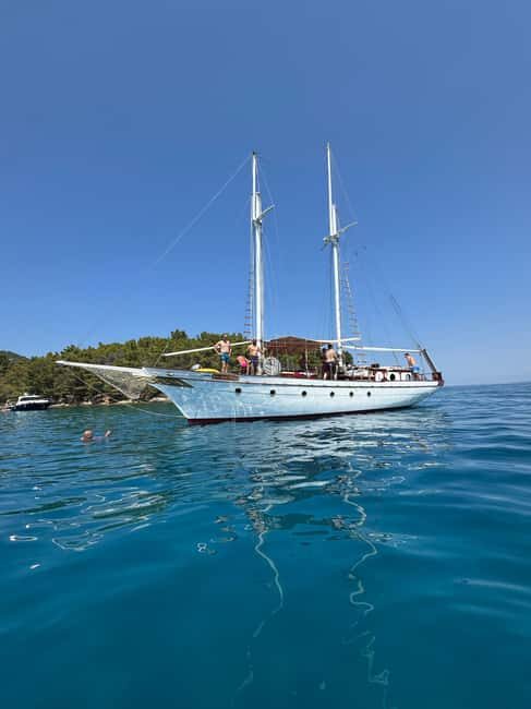 Zadar: Cruise aboard an Authentic Wooden Boat with Drinks - Good To Know